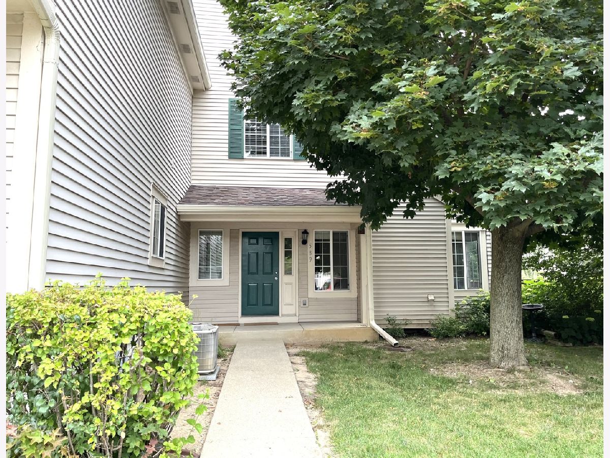  For Sale Fox Lake Illinois, 589 Fox Ridge Drive