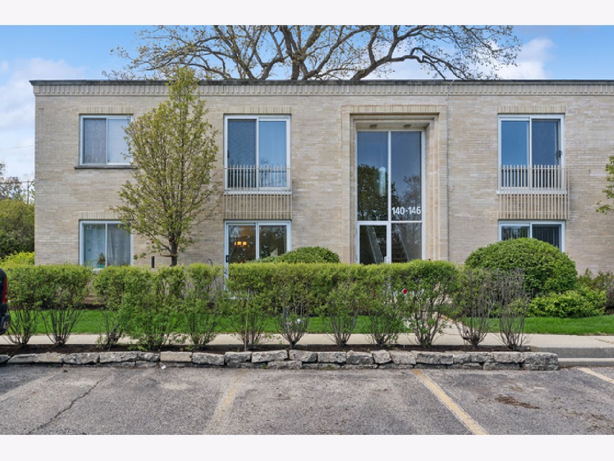  For Sale Glencoe Illinois, 140 Green Bay Road