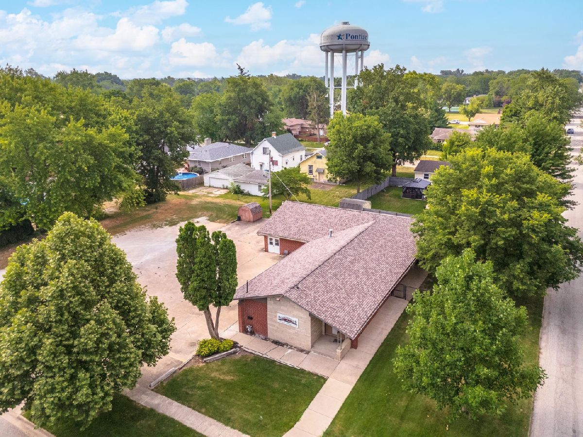  For Sale Pontiac Illinois, 420 Bennett Street