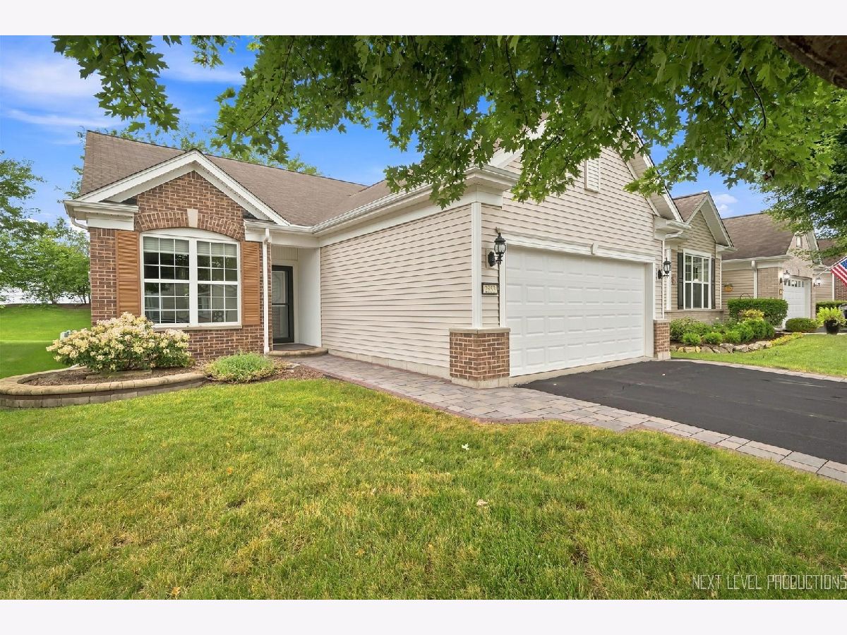 Homes For Sale Edgewater By Del Webb Elgin Illinois, 2853 Cascade Falls Circle
