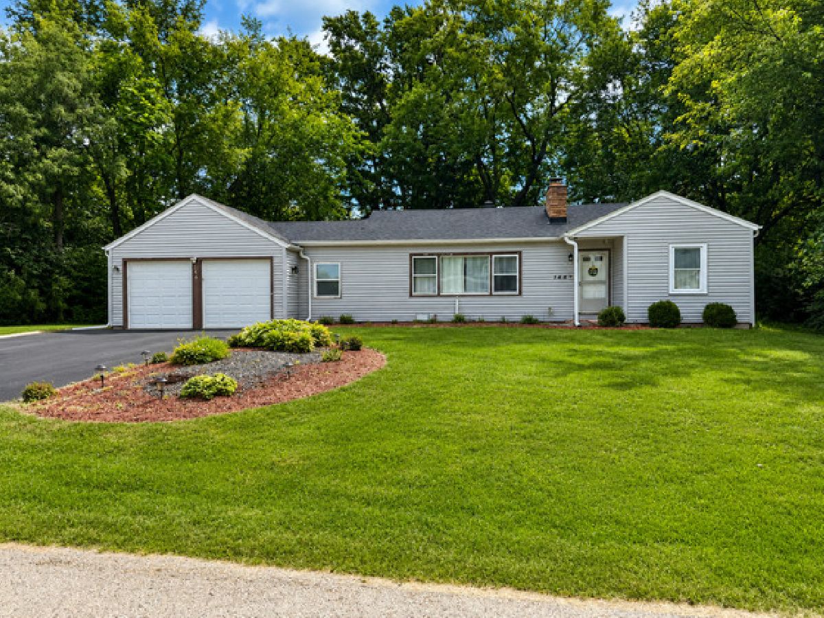  Sold Lake Zurich Illinois, 146 Pleasant