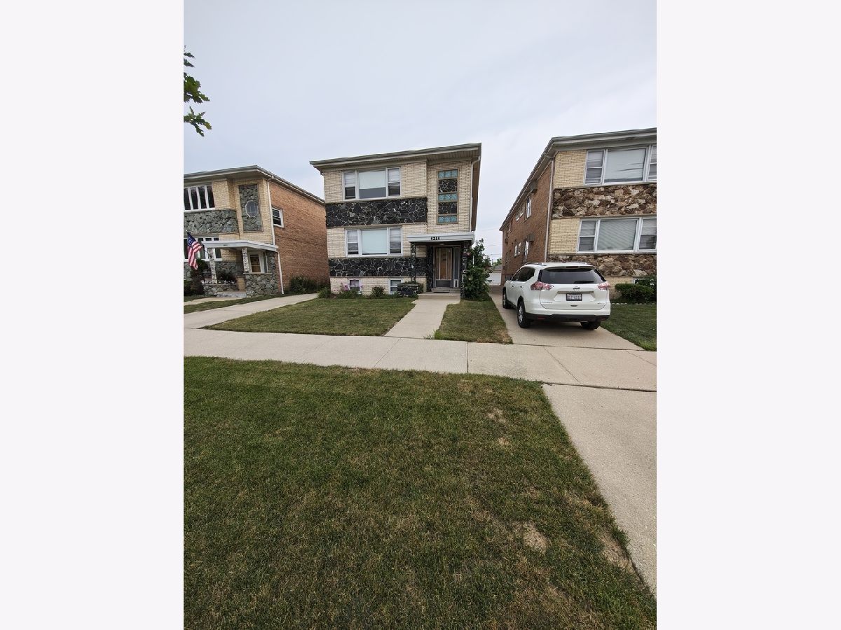  Rented Chicago Illinois, 6216 Lawrence