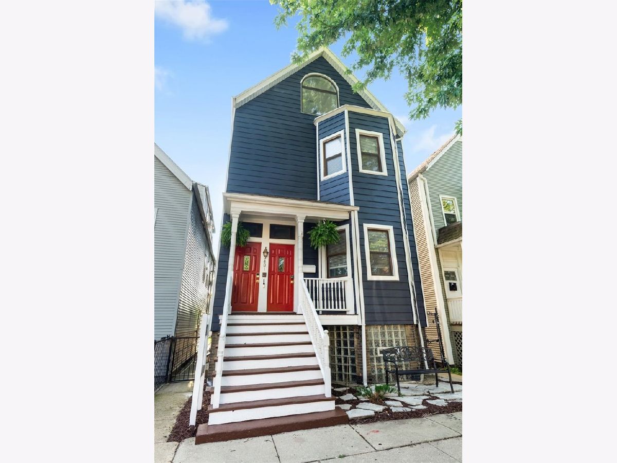  For Sale Chicago Illinois, 3431 Paulina Street