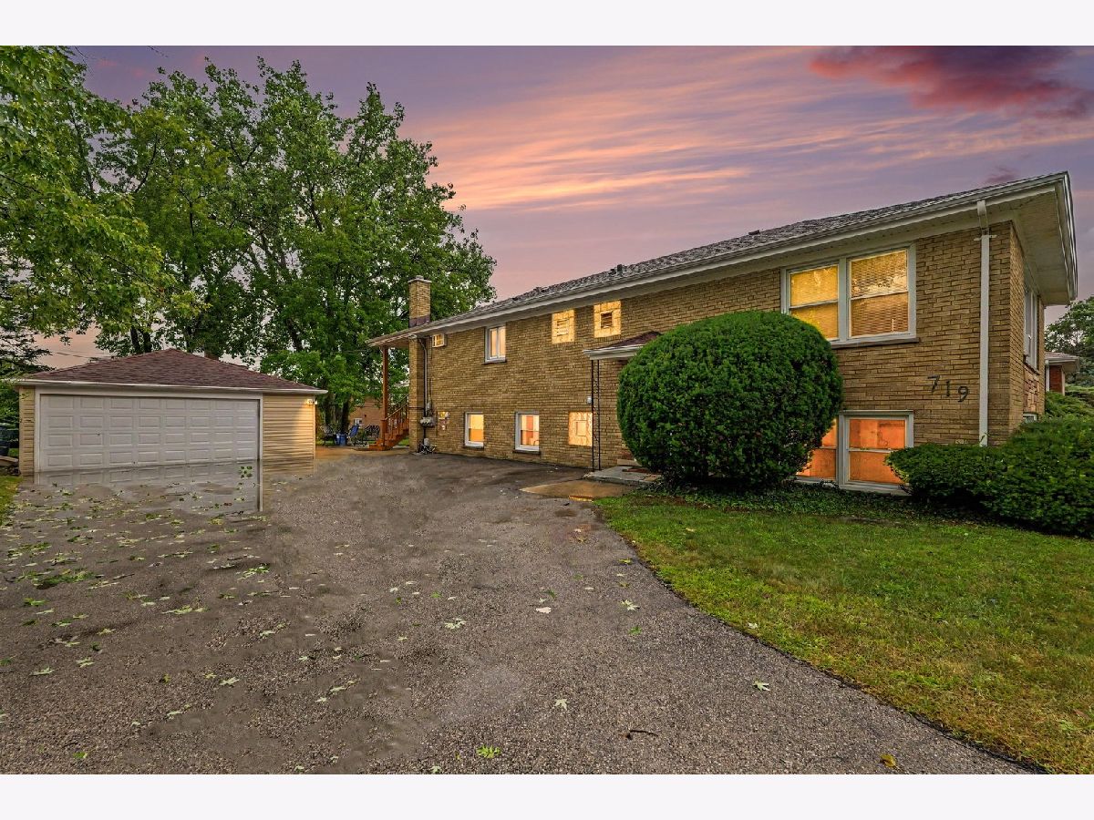  For Rent Clarendon Hills Illinois, 16W719 56th
