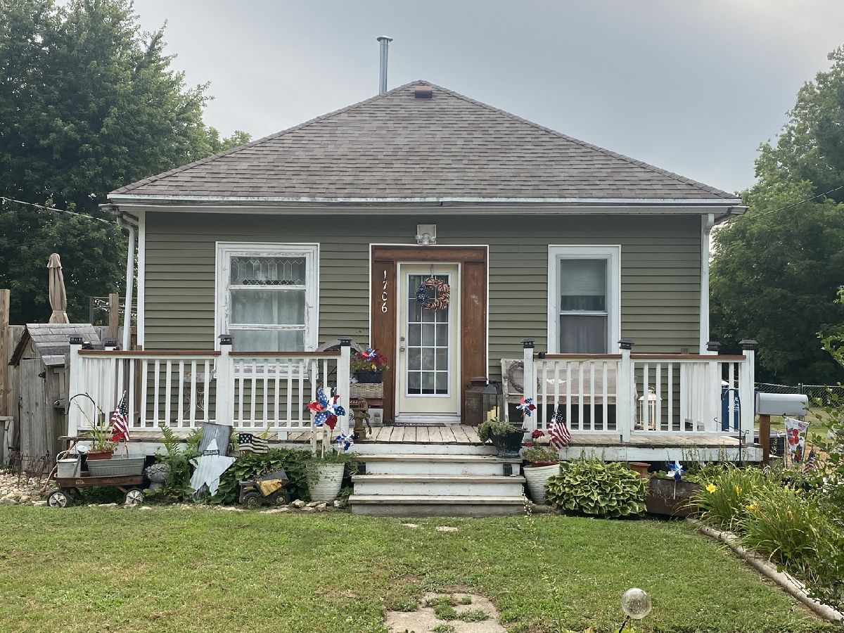  For Sale Streator Illinois, 1706 Church Street