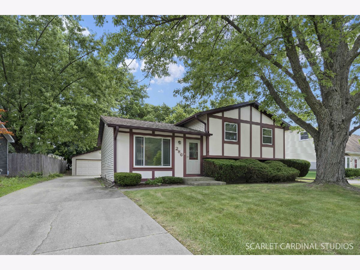 Homes For Sale Cinnamon Creek Bolingbrook Illinois, 286 Plainview Drive