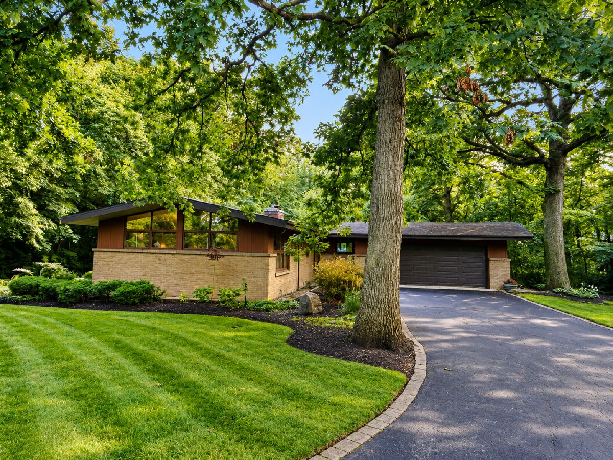  Sold Roselle Illinois, 6N300 Oak