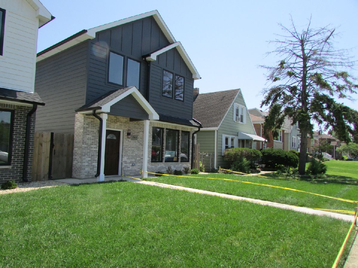  For Sale Stone Park Illinois, 1743 34th Avenue