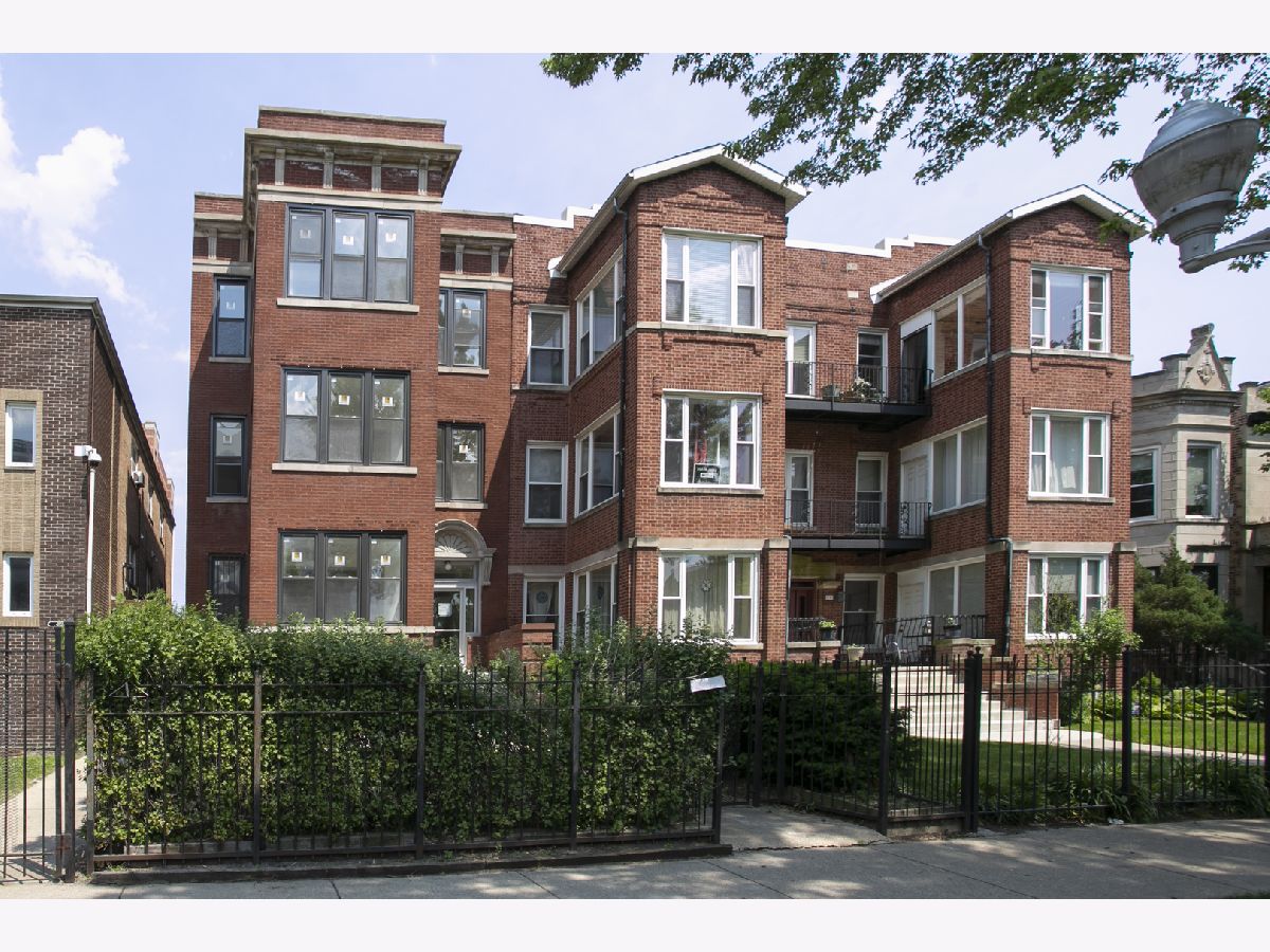  Rented Chicago Illinois, 4853 Kenmore