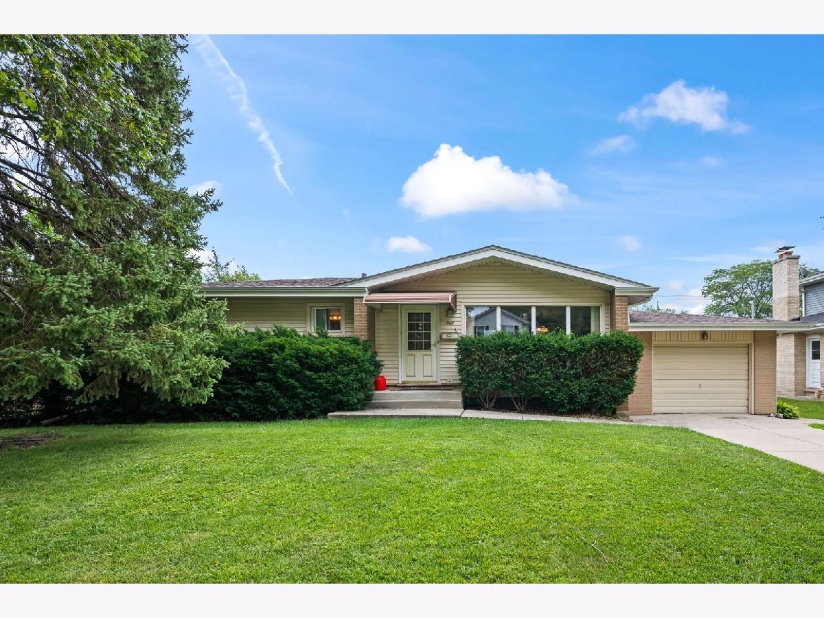  For Sale Palatine Illinois, 743 Bennett Avenue