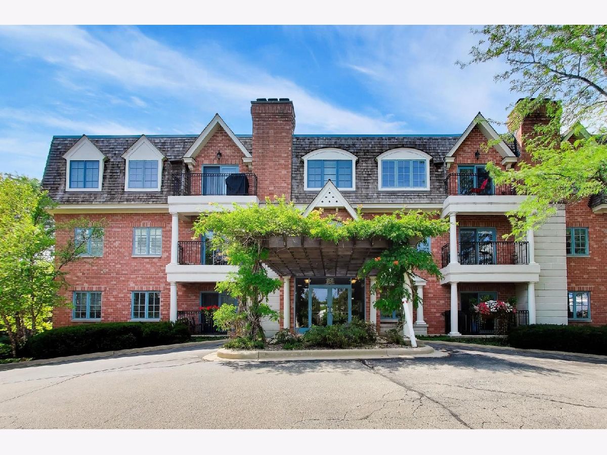  For Sale Lake Forest Illinois, 151 Laurel Avenue