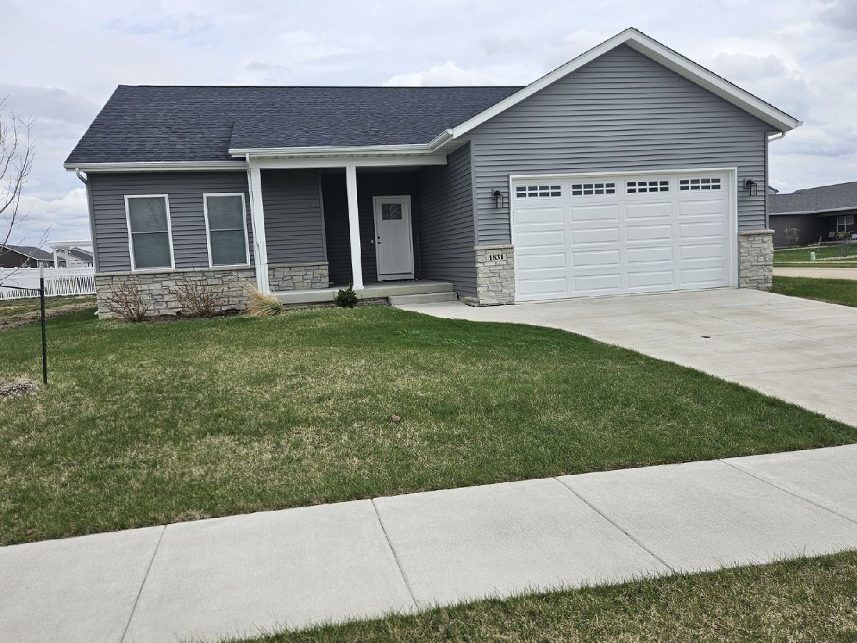  For Sale Eldridge Iowa, 1831 5th Street