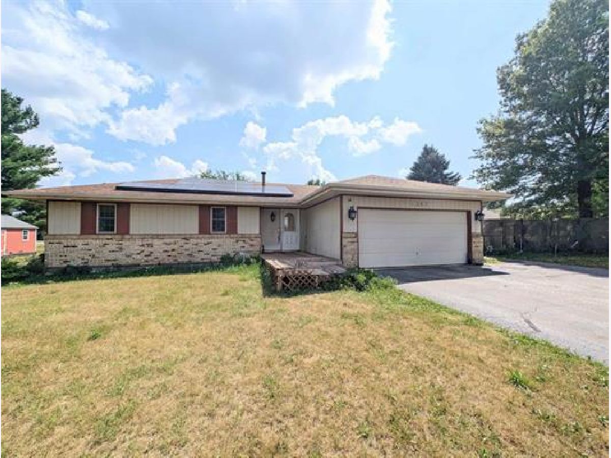  For Sale Roscoe Illinois, 4367 Straw Lane