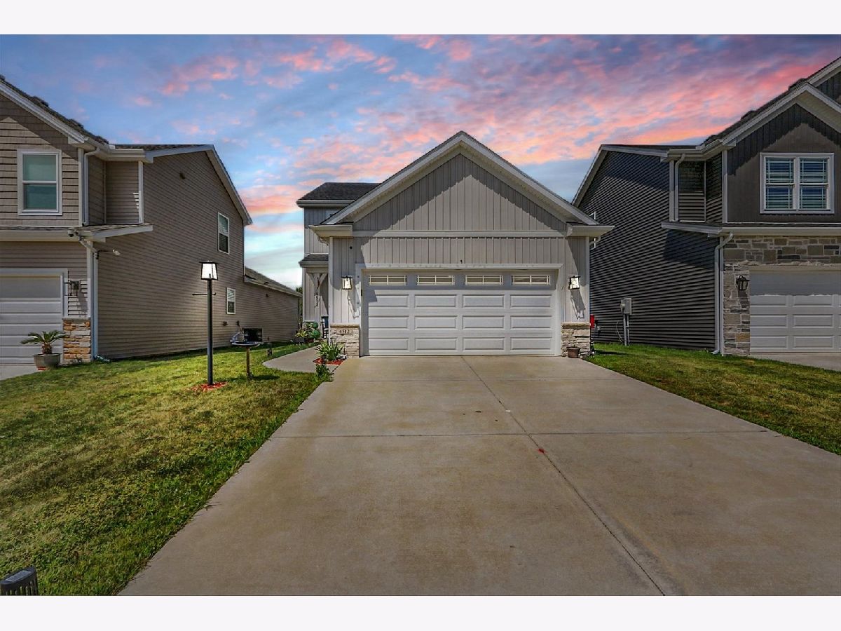  For Sale Champaign Illinois, 4512 Legends Drive