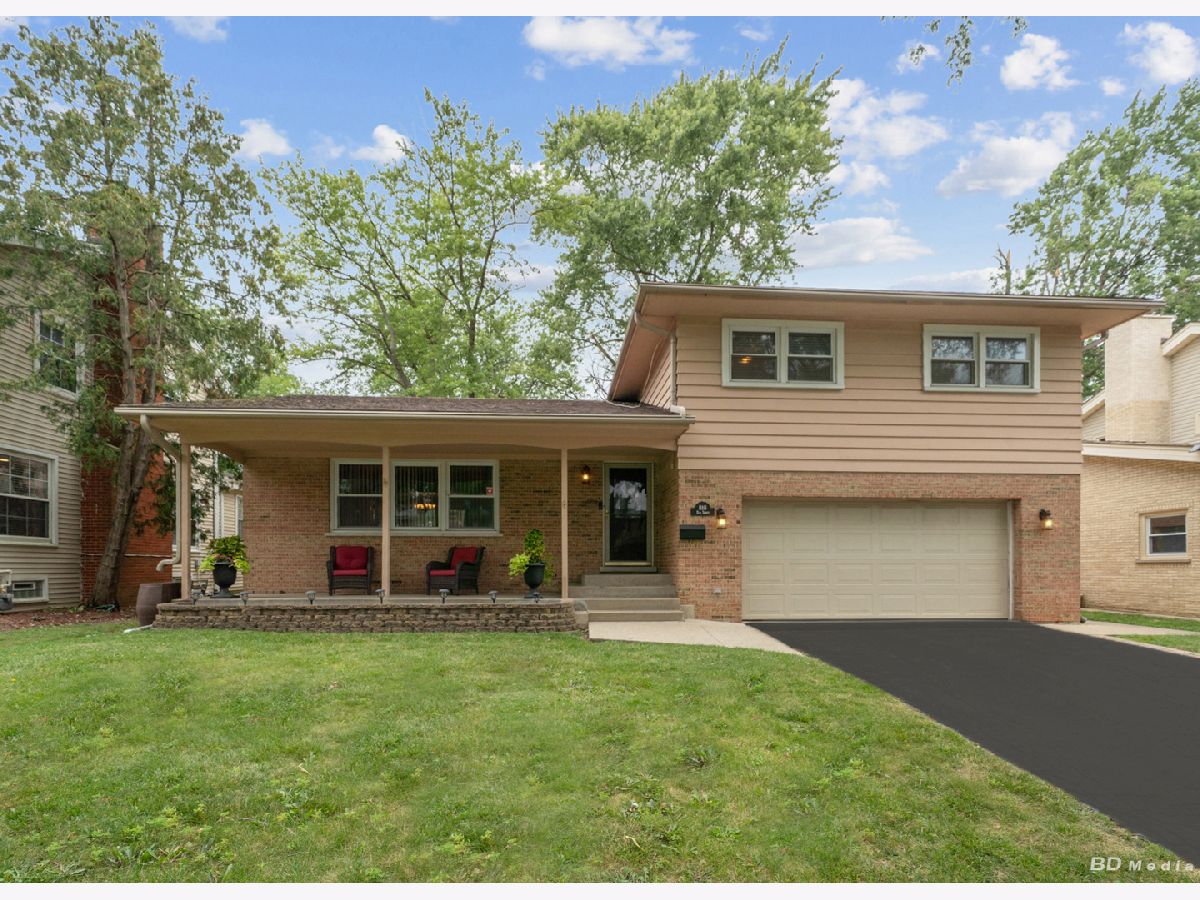  For Sale Flossmoor Illinois, 818 Elm Street