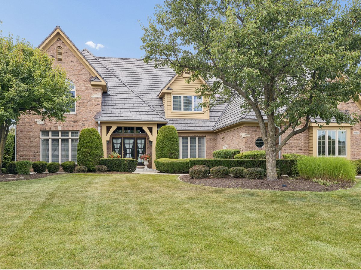 Homes For Sale Arbor Pointe Orland Park Illinois, 15240 Timber Ridge Court