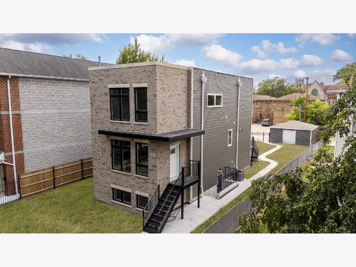  For Sale Chicago Illinois, 306 Parkside Avenue