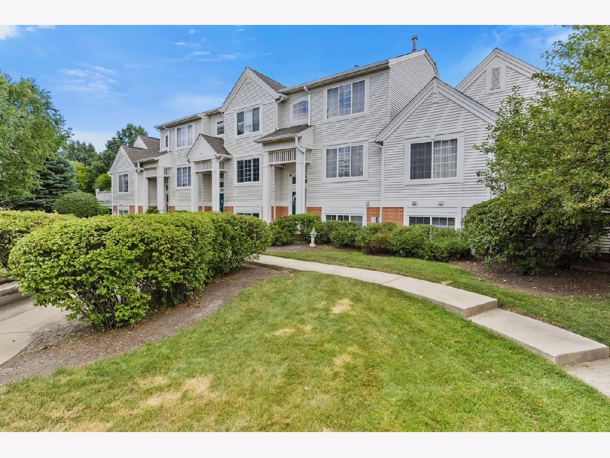  For Sale Round Lake Illinois, 657 Parkside Drive