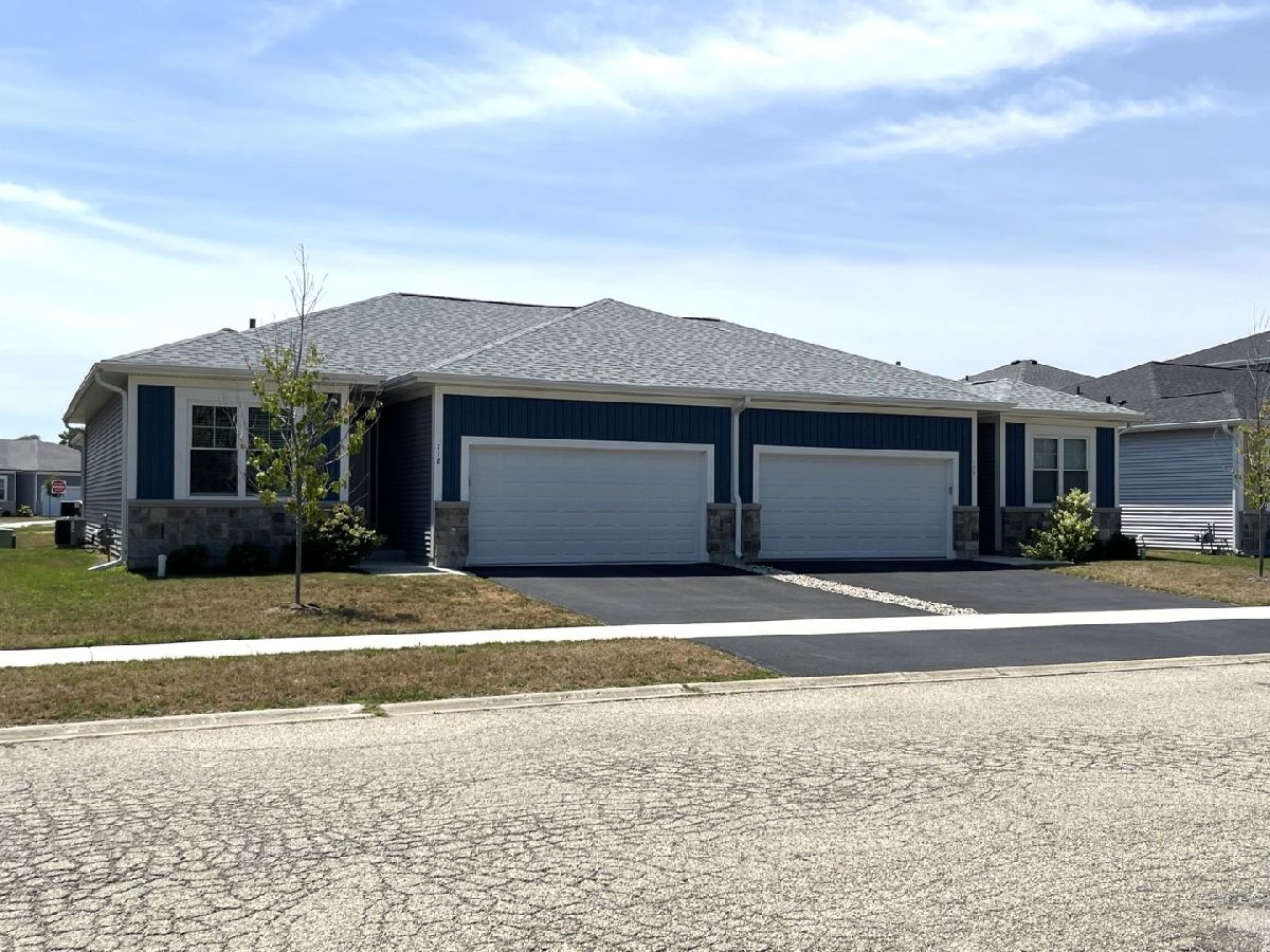  For Rent Marengo Illinois, 718 Mallard