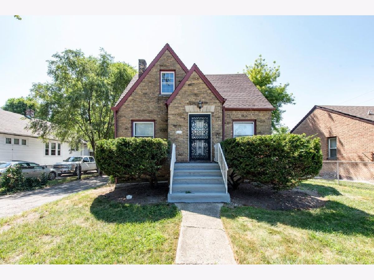  Sold Waukegan Illinois, 516 Victory