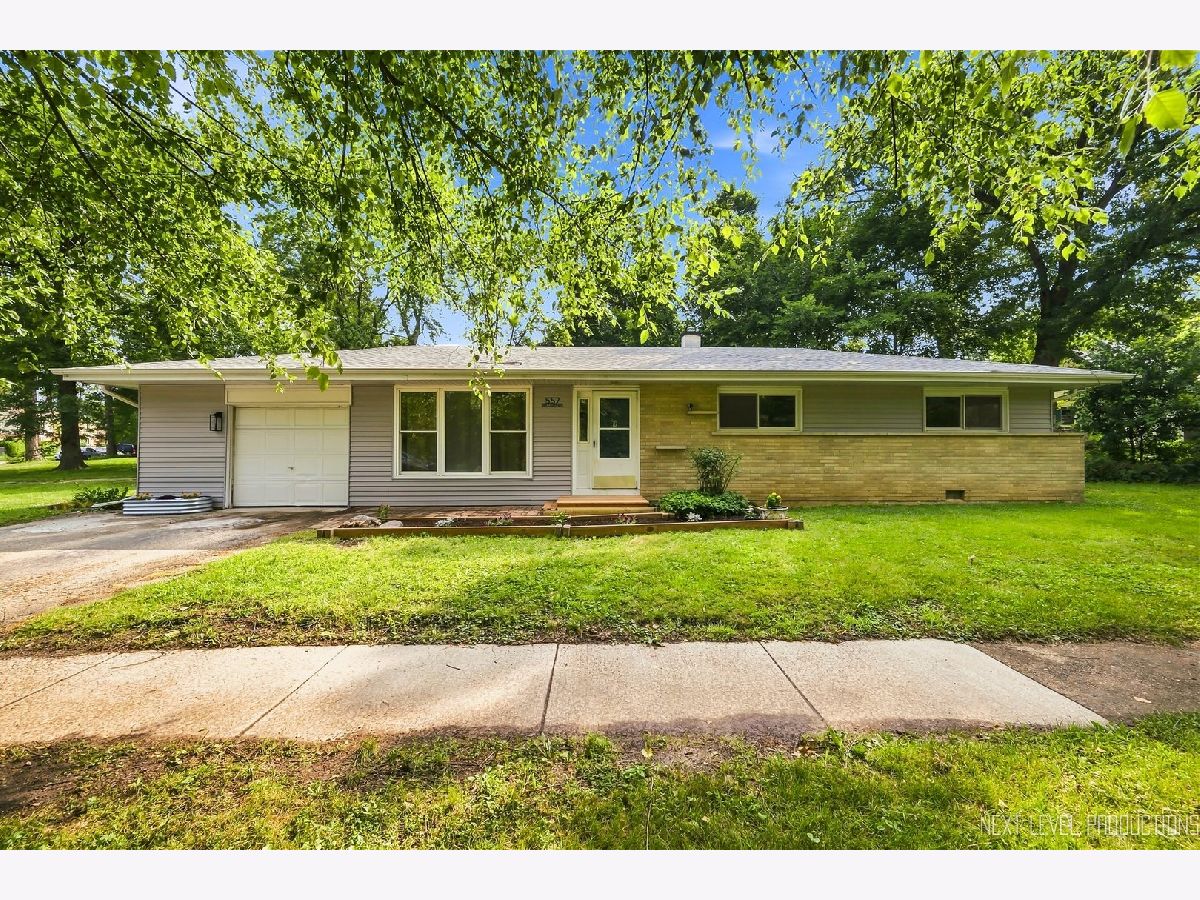  For Sale Elgin Illinois, 557 Willard Avenue