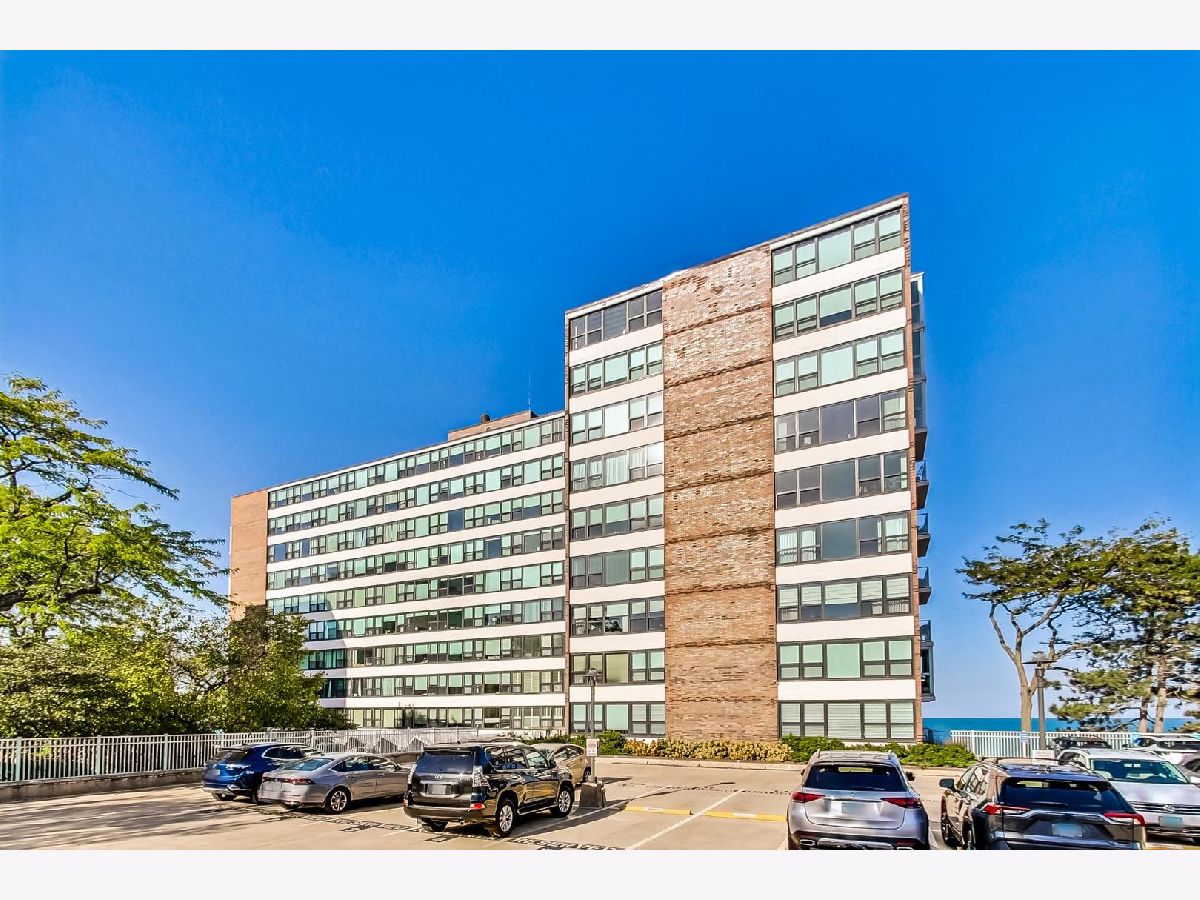  For Sale Wilmette Illinois, 1616 Sheridan Road
