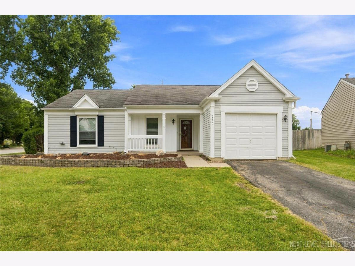 Homes For Sale Pheasant Creek Aurora Illinois, 3235 Blaine Court
