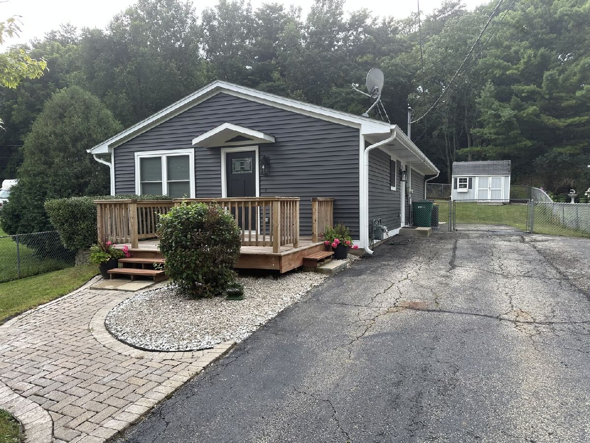  For Sale Fox Lake Illinois, 42 Hickory Avenue