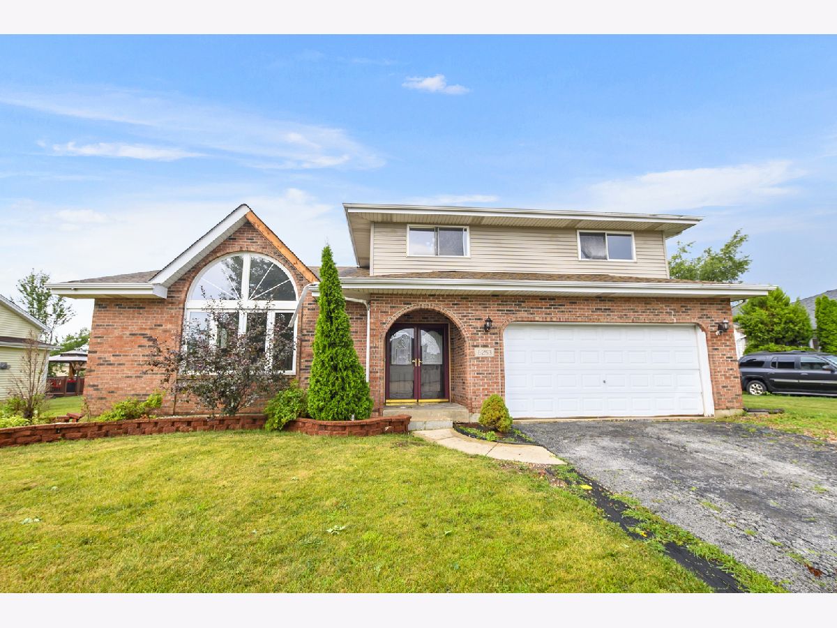 Homes For Sale Michael John Manor Matteson Illinois, 6253 Michael Lane