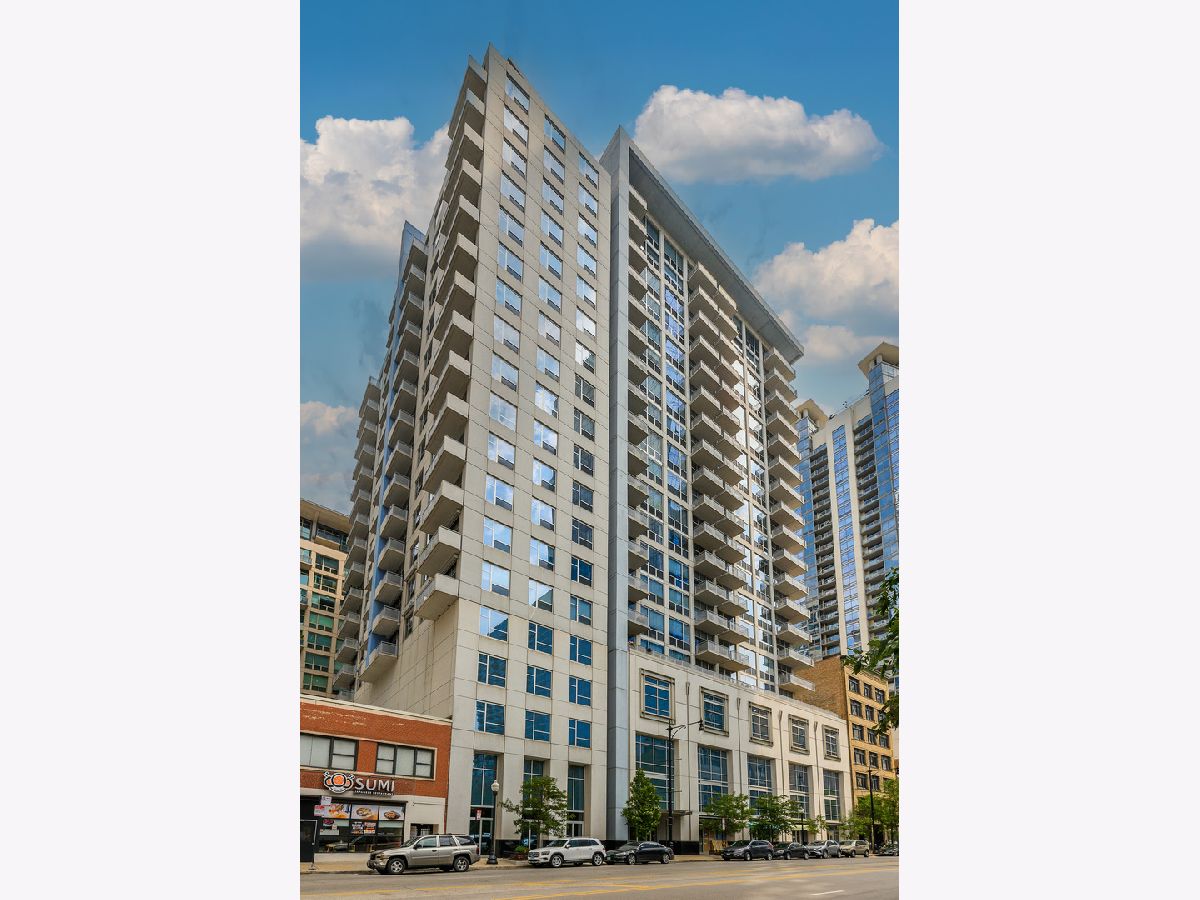  Rented Chicago Illinois, 1305 Michigan