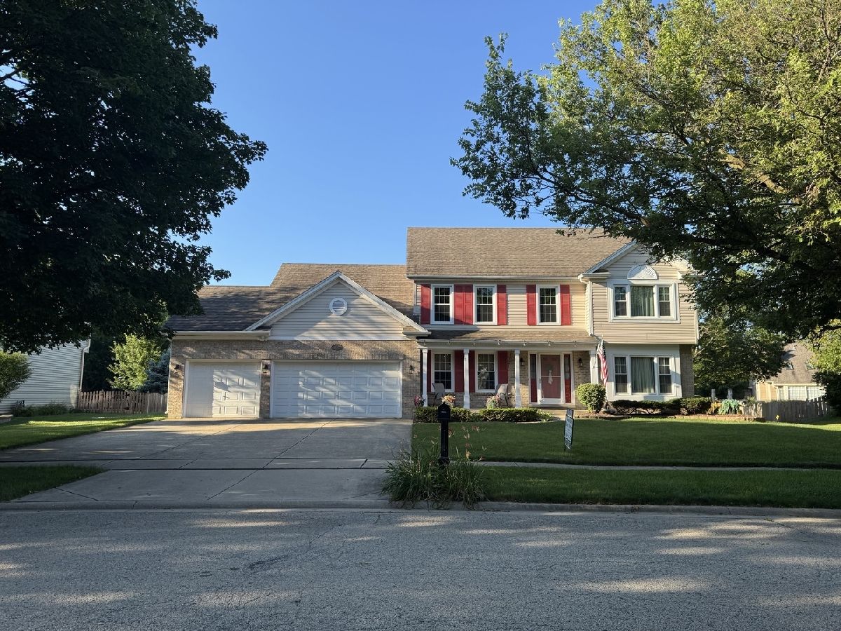 Homes For Sale Gates Creek Oswego Illinois, 802 Arrowwood Drive