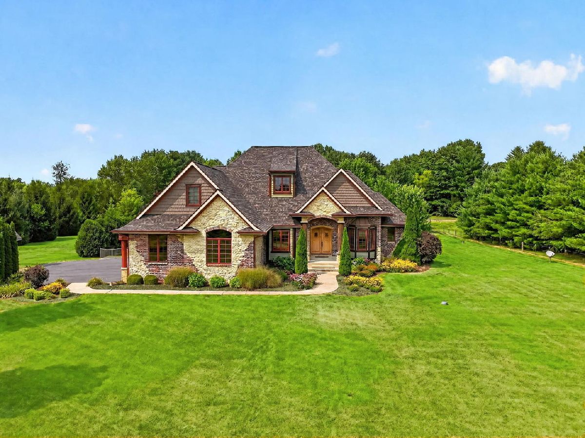  For Sale Rockford Illinois, 6871 Montague Road