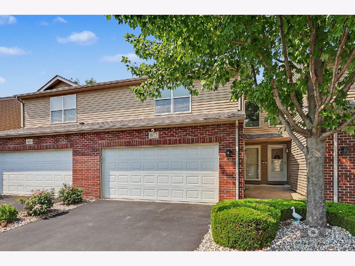 Condos & Townhomes For Sale Vintage Of Willow Walk Lockport Illinois, 16602 Willow Walk Drive