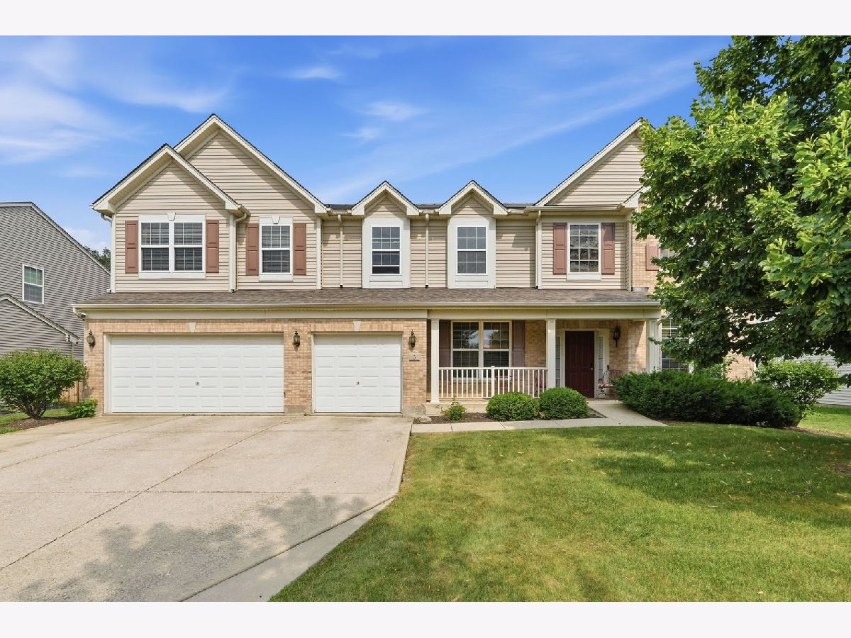 Homes For Sale Claridge Estates Bolingbrook Illinois, 3 Claridge Court