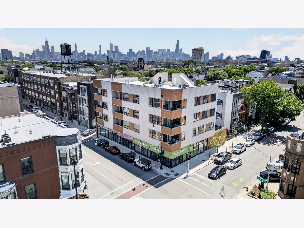  For Sale Chicago Illinois, 1555 Wood Street