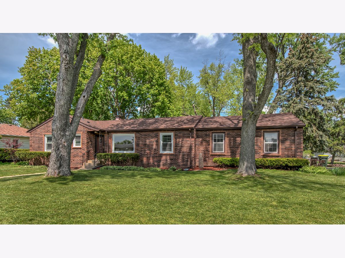  For Sale East Dundee Illinois, 547 Reese Avenue