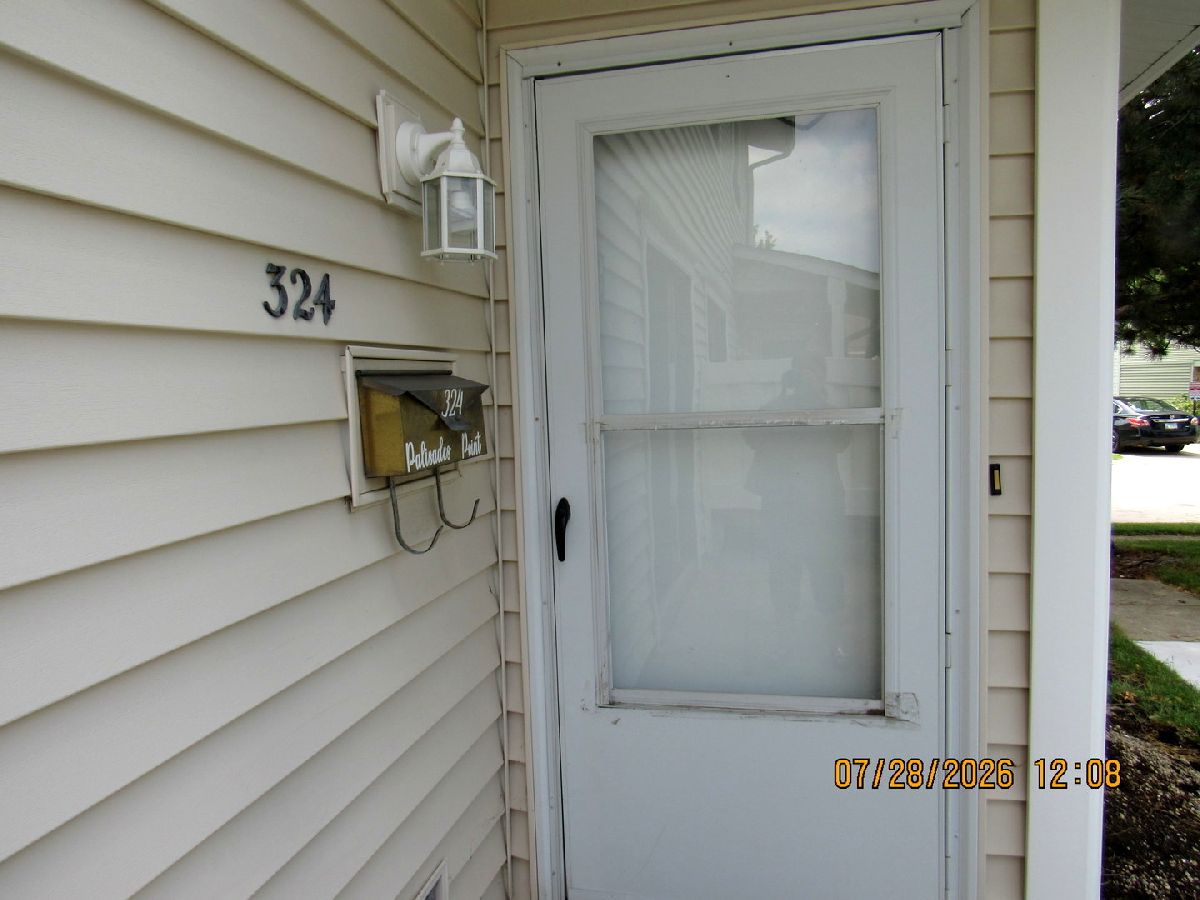 Townhomes & Condos For Rent Dunbar Lakes Schaumburg Illinois, 324 Palisades