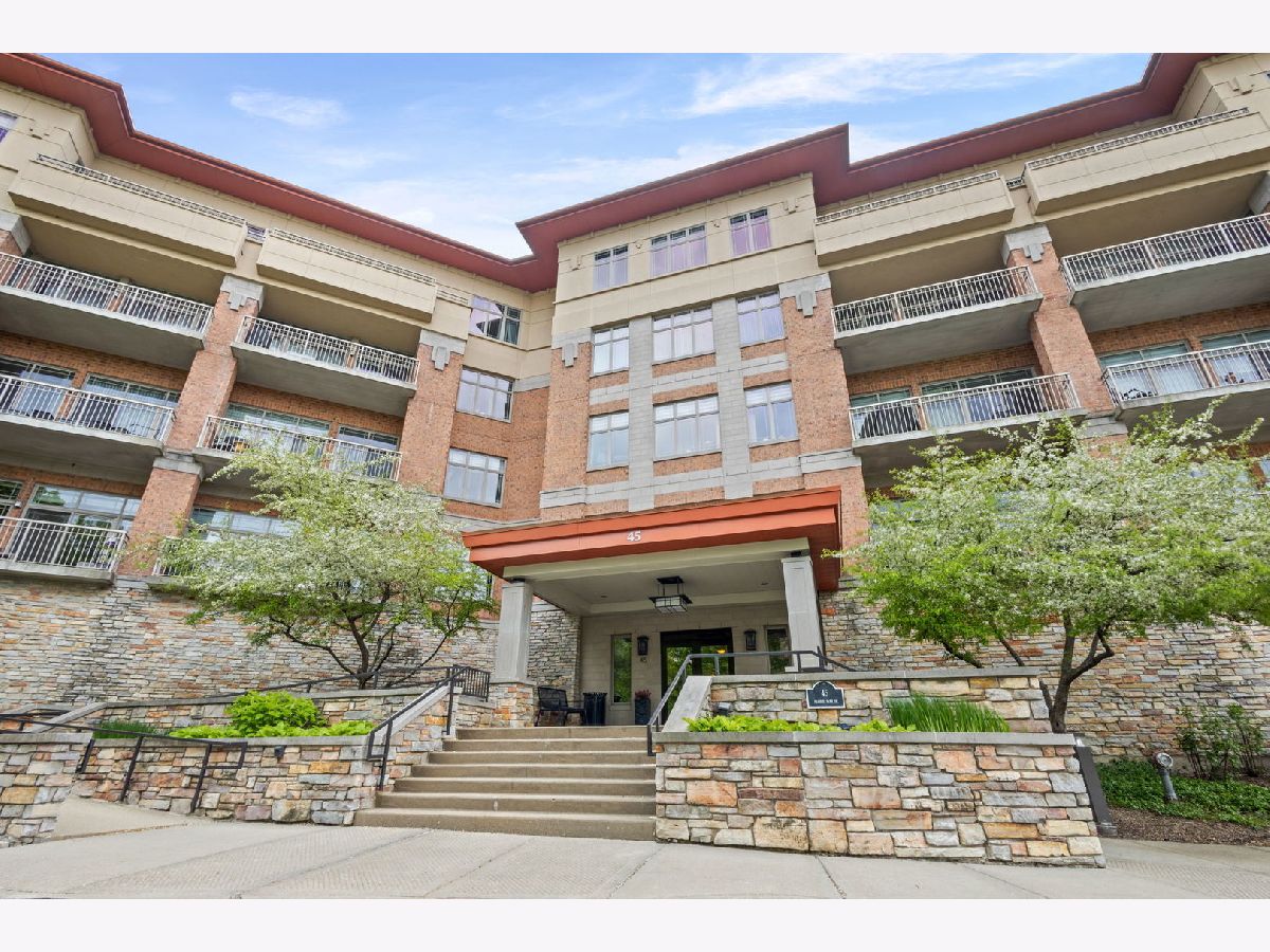  For Sale Wheeling Illinois, 45 Prairie Park Drive
