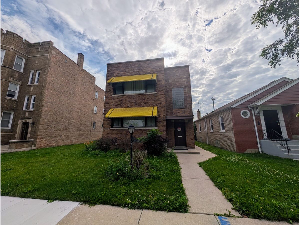  For Sale Chicago Illinois, 10631 Calumet Avenue