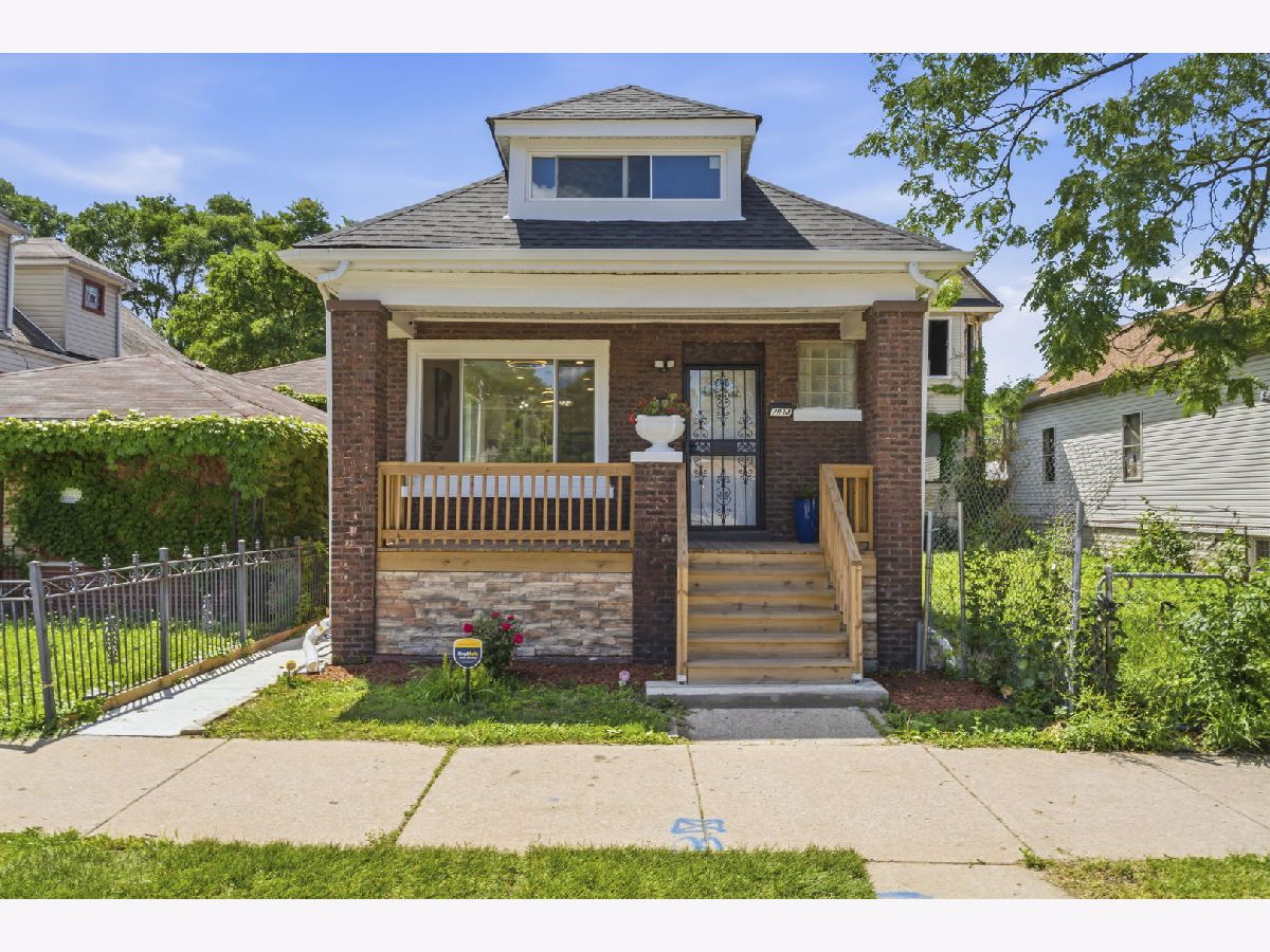  For Sale Chicago Illinois, 7814 Drexel Avenue