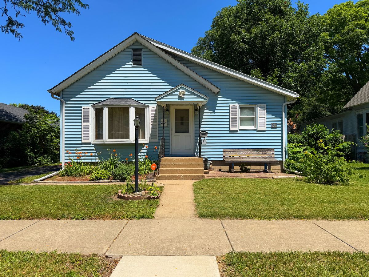  For Sale Streator Illinois, 204 Court Street