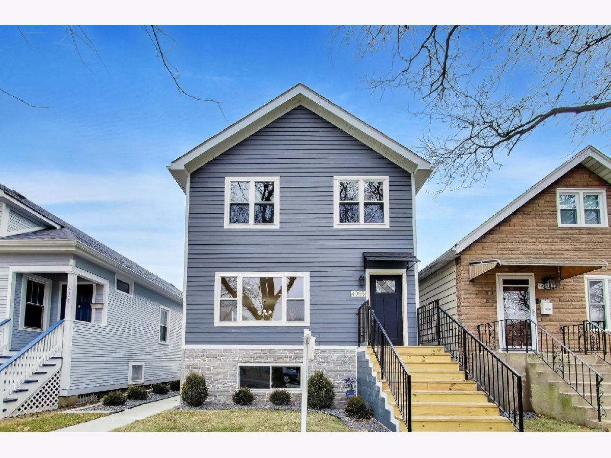  For Sale Chicago Illinois, 4065 Meade Avenue