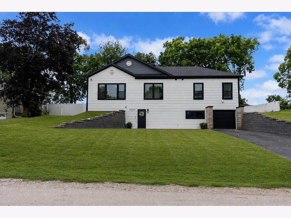  For Sale Channahon Illinois, 23049 Andrew Avenue