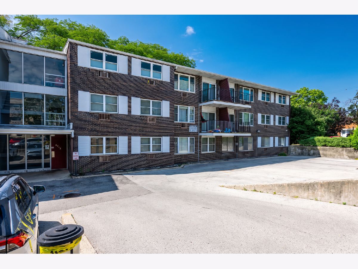  For Sale Skokie Illinois, 8712 Skokie Boulevard