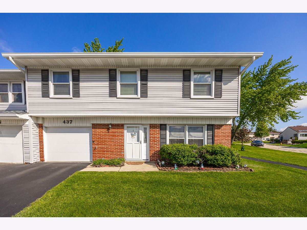  For Sale Bolingbrook Illinois, 437 Wright Court