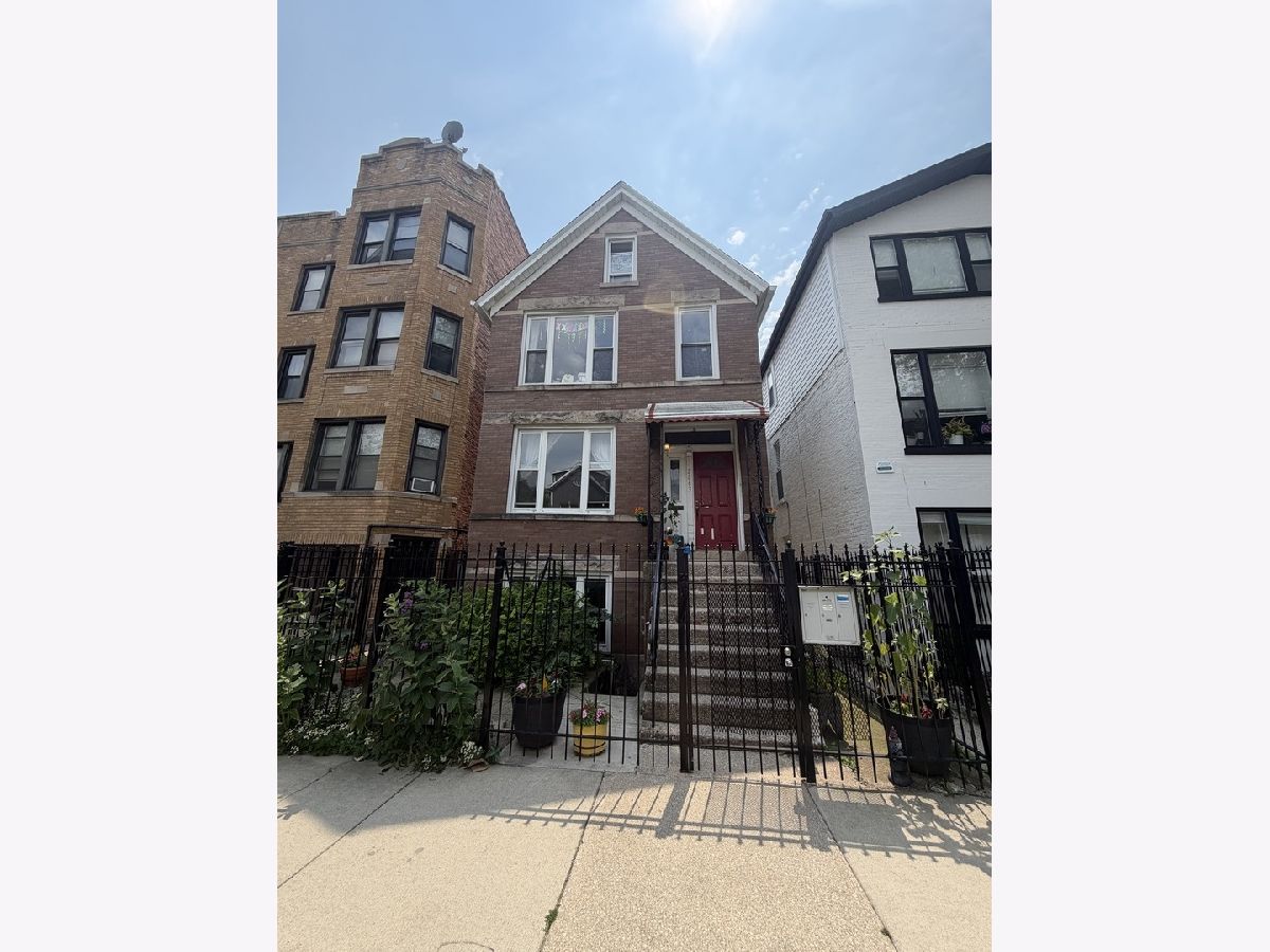  For Rent Chicago Illinois, 2863 Mclean