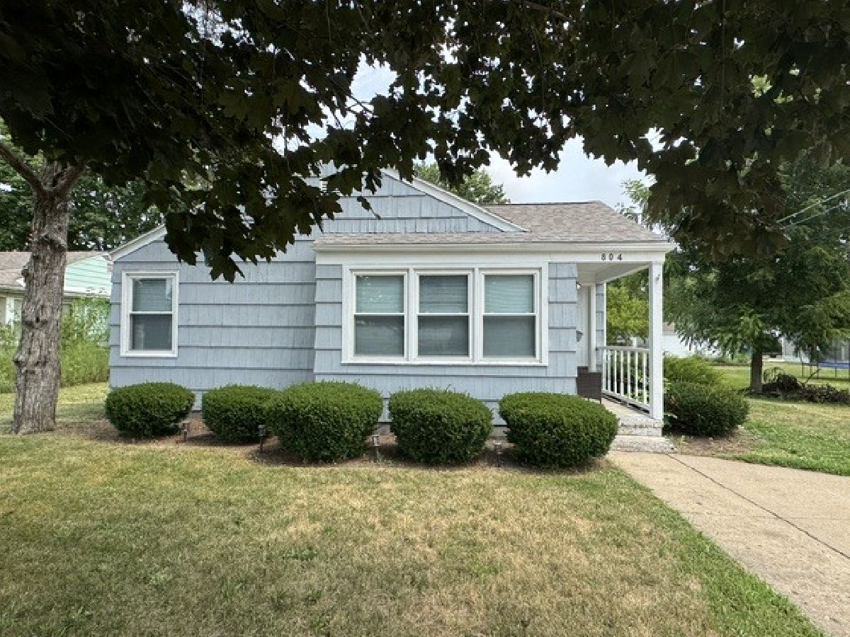  For Sale Pontiac Illinois, 804 Division Street