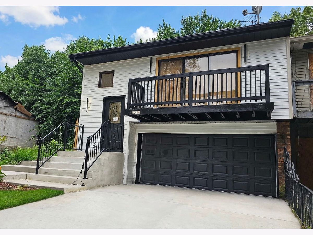  For Sale Sauk Village Illinois, 21764 Carol Avenue
