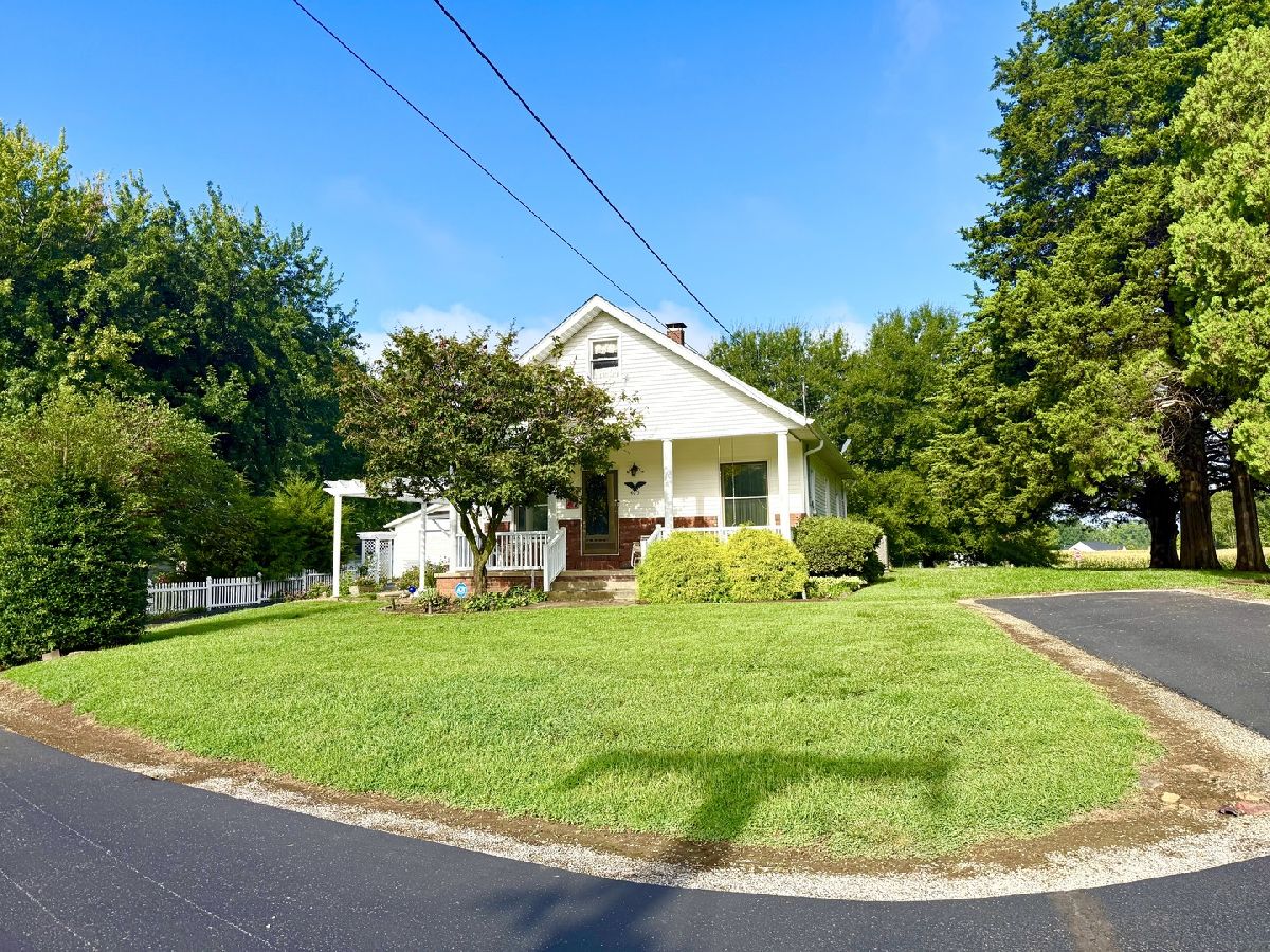  For Sale Energy Illinois, 405 Maple Street