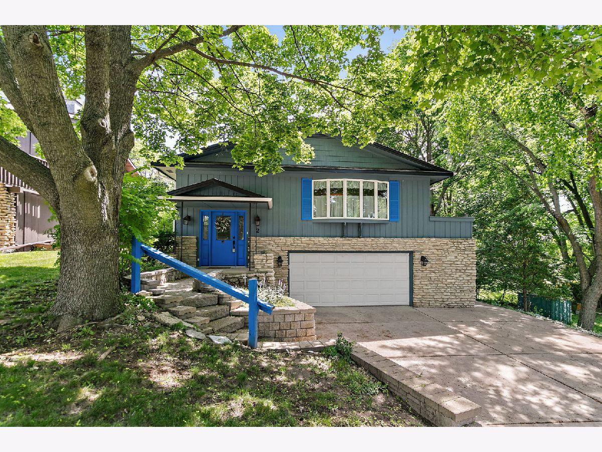  For Sale East Dundee Illinois, 2 Summit Avenue